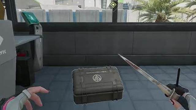 一个固体燃料值1888万，一局摸小金就要加快一千万！