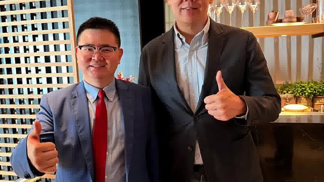 商会代表拜见连胜文