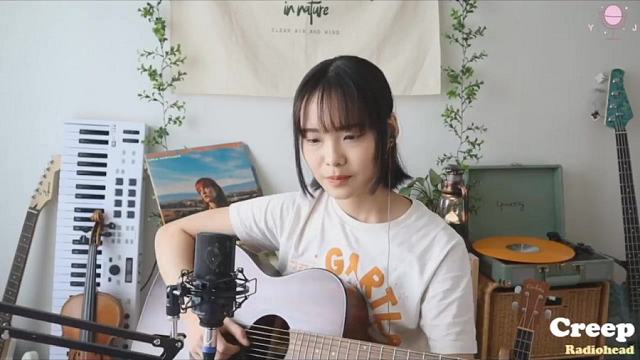 Yeju's cover of "Creep" by Radiohead
