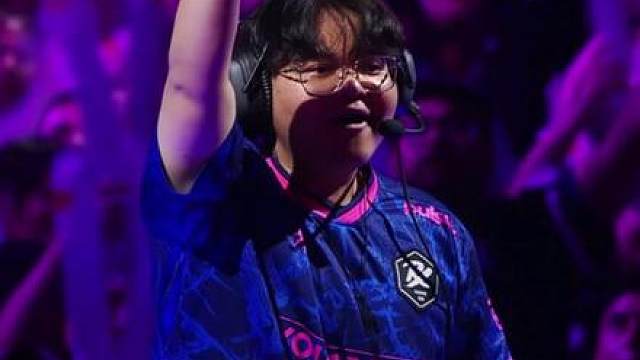 【d4v41】别给d4v41留机会