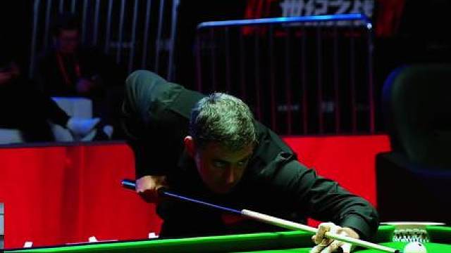 奥沙利文跨界挑战中式八球，球技水平能有几档？