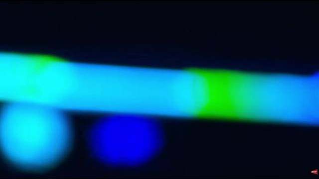 石宇奇 21-23、21-19、17-21 拉克什亚

  ​​​