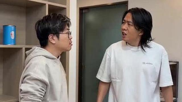 吕德华整治小区低素质行为