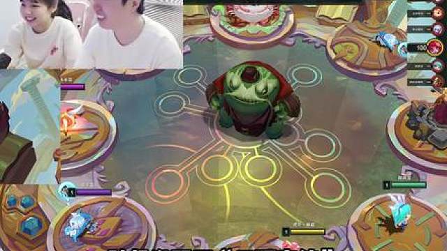 神超发明了云顶恋综，跟小柠檬同框太甜啦轻轻松松就吃鸡了