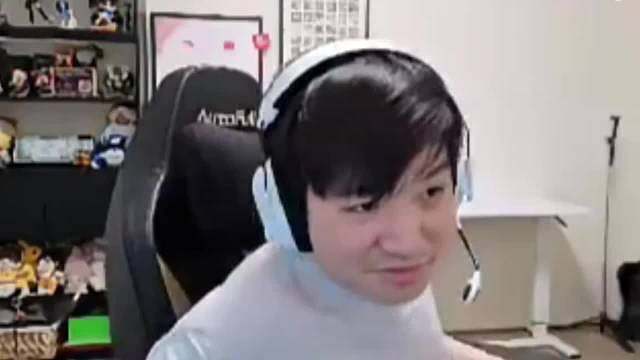 Letme看Sask和mage官宣在一起！
主播还在装傻“真在一起了吗 我不知道啊”

 mage#