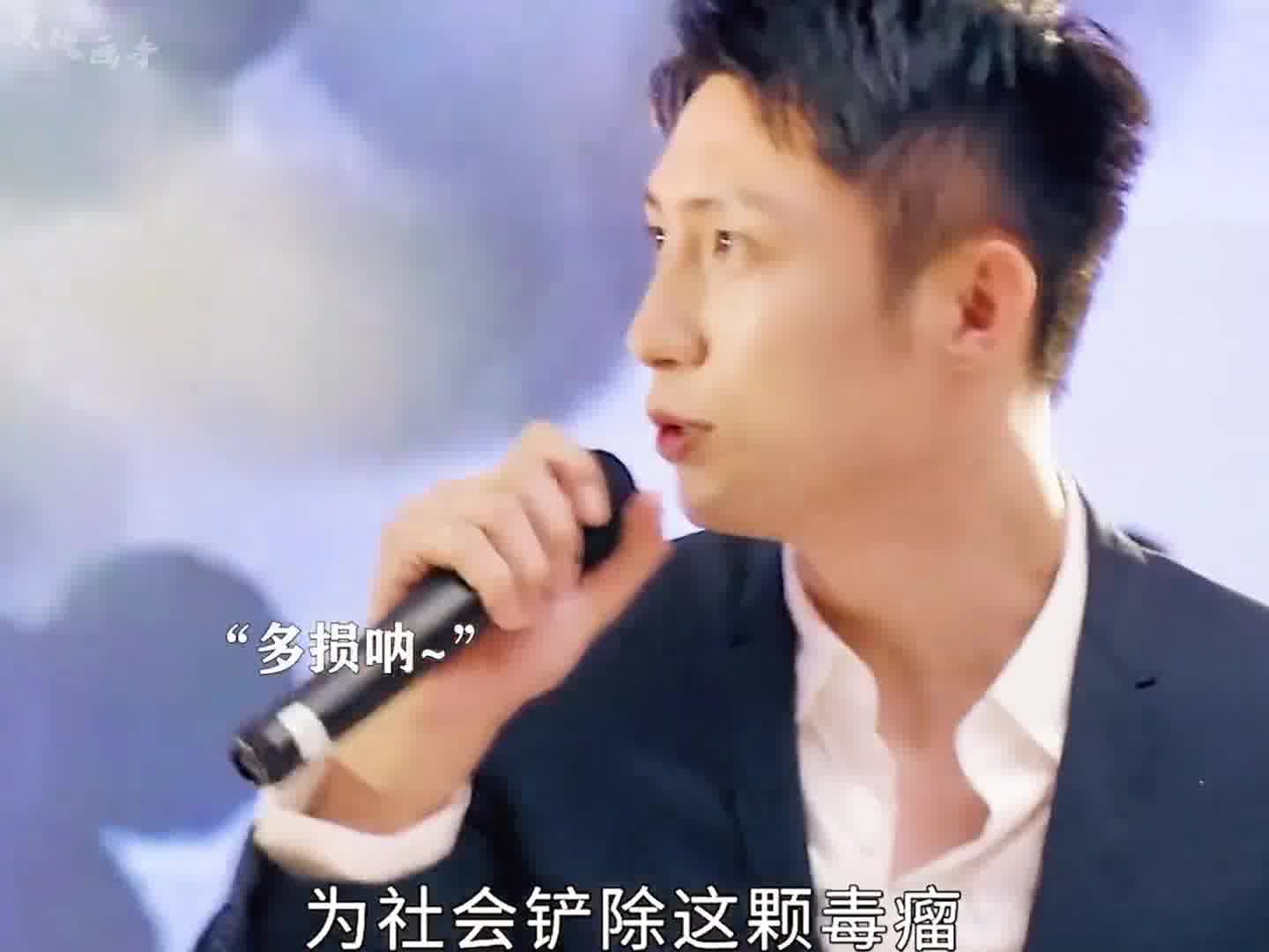 “搅合前任婚礼，伤敌一千，自损八百！