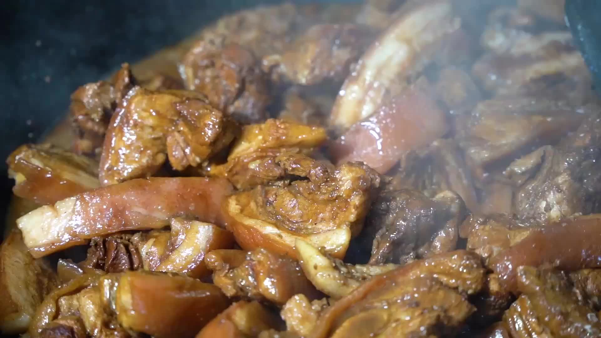 粽子界的天花板，海参鲍鱼全都有，1个肉粽9种馅，端午做赶不上卖