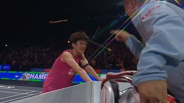 王祉怡：罗导，不出操了，这真的不能再出操了
罗毅刚教练：你就是因为出操才赢的，你要坚持出操知道吧  