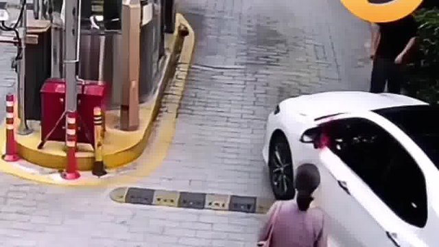 搞了半天你是来拆迁的