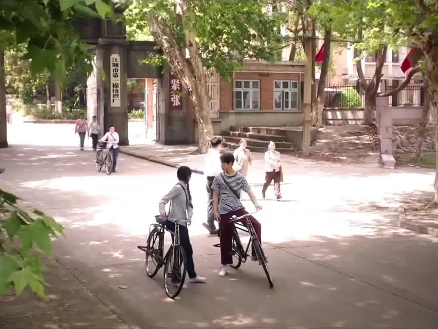 看电影才是正事