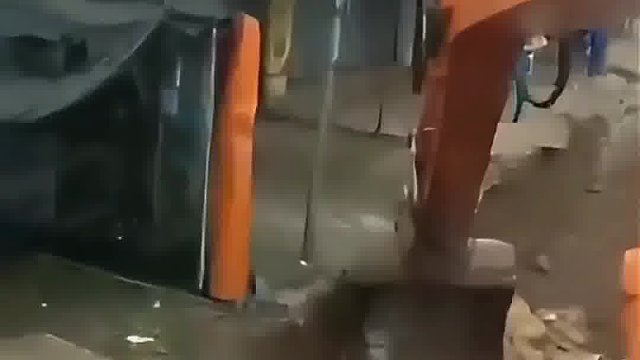 挖机师傅的神级操作