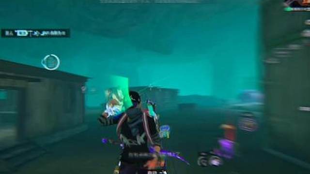 你有点病态，爱得偏执又清醒，痛得安静又上瘾