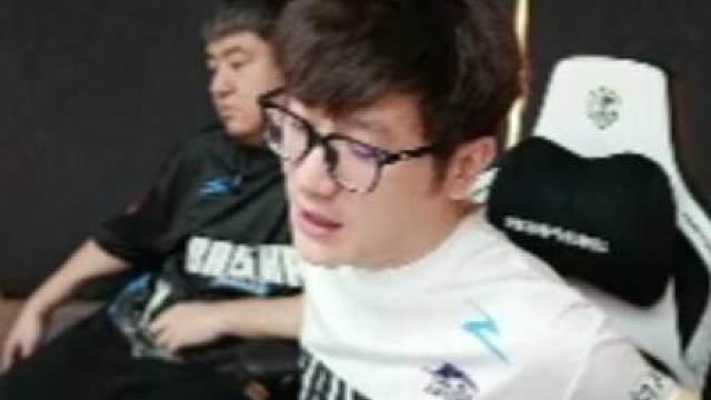 谁上谁下，听从赛训组安排！