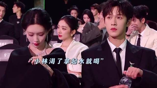 原来在喝错水这件事上也是会传染的