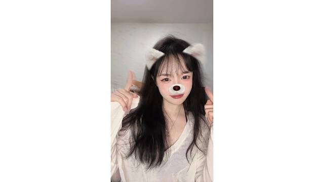 你又在哭泣 我给不了安慰～