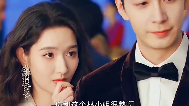 走绿茶的路，让绿茶无处可走！她说的，都是我的词啊！！