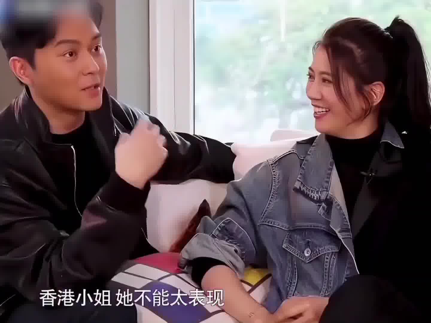 张智霖：她的外型欺骗了我