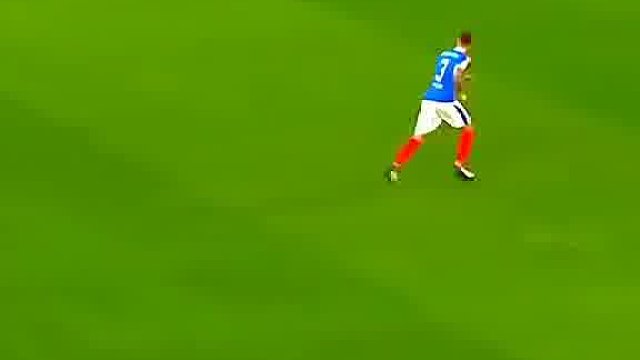 多特蒙德罗伊斯这个插画脚助攻队友插画脚破门！真的太秀了