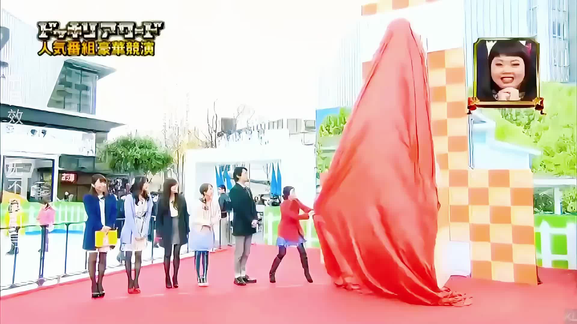 没得选择的明步只好硬着头皮上