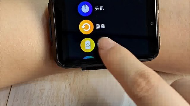 地铁上被问了800遍的手表