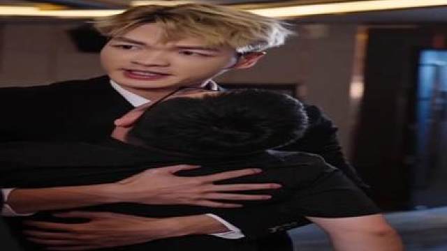 cxy在拿下康氏集团后康康出去应酬遭潜规则 cxy看到康康醉酒模样居然....