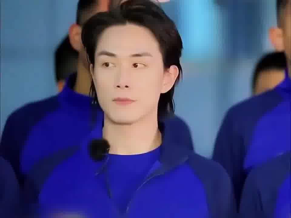 受不了啦直勾勾的看我