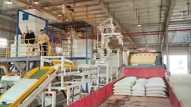 饲料自动装车机