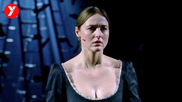 2025年度黑马神作，观众起立鼓掌19分钟，撕开原生家庭最根源的痛！《情感价值》