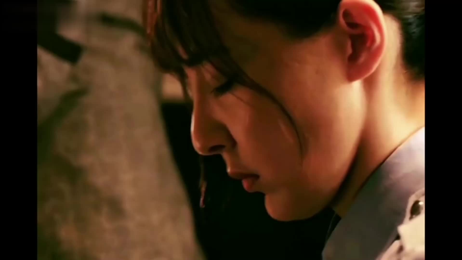 女警因为一双腿，被变态杀人犯劫持