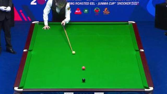 2026世界公开赛，赵心童上演单手击球，决胜局战胜龙泽煌！