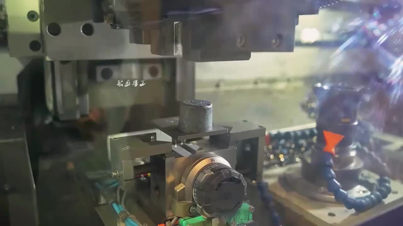 看完巨型钢板的制造过程才知道现代化生产工艺已到达了这般的高度