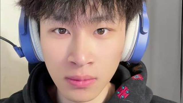 我打瓦以来已经不知和多少明星交过手了