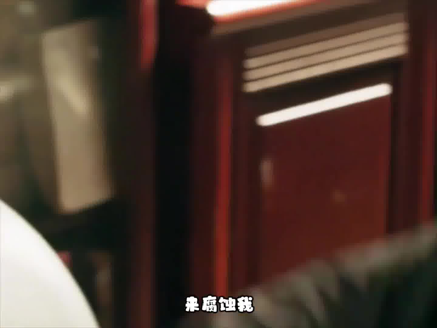 .你给我，那叫行贿。我主动拿，只能证明我没拿你当外人。