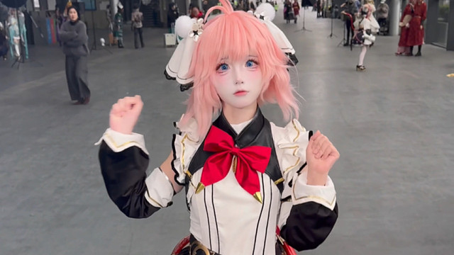 谁能拒绝粉毛小萝莉