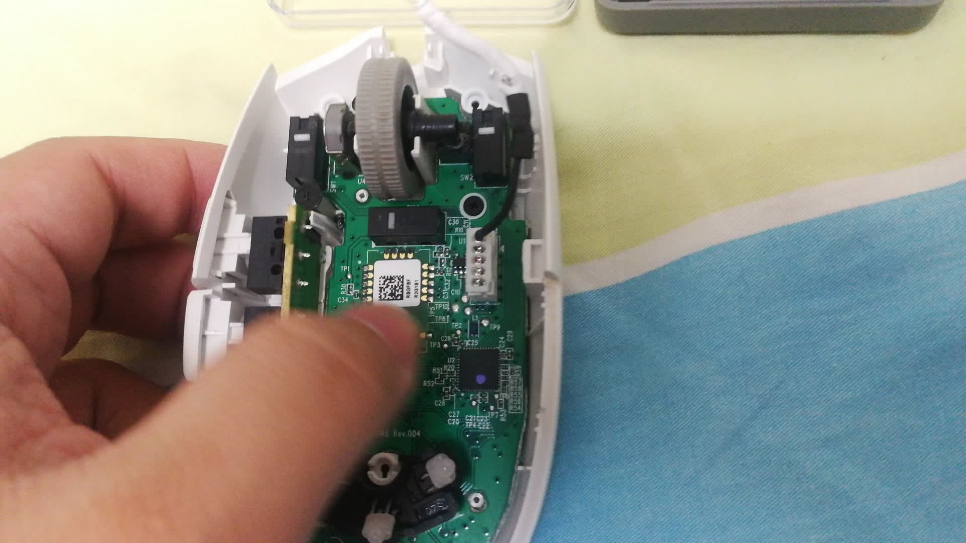 罗技G102二代断线鼠标修复（白色19包邮 通用线8块钱包邮）