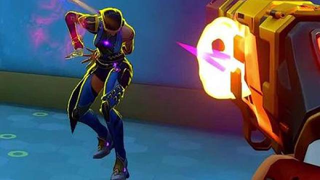 偶遇CF老兵，低头躲子弹我服了！