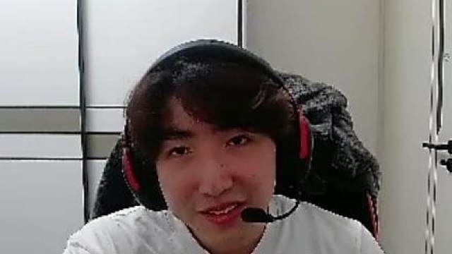 K1ra回国首播“谈心” 这次大师赛的经历打G2和PRX的时候压力大到让自己想到以前很多的第一次