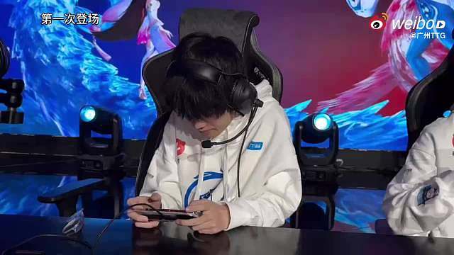 TTG运营姐姐写的小雪登场一周年，19岁生日博文真的很用心，小雪会越来越好
 ​​​