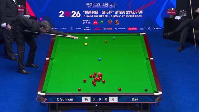 ​不是147，是153！对手犯规送自由球，多打一套红彩，理论最高155，火箭轰出153，刷新职业赛单