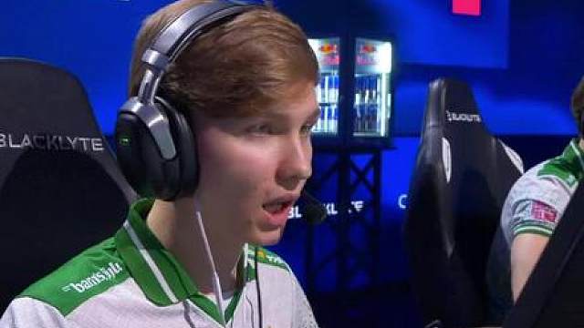 Niko双杀终结比赛 孩神护航获胜 替补牛弟状态火热