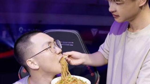 把你写进歌里的约定…和广西炒粉一样…