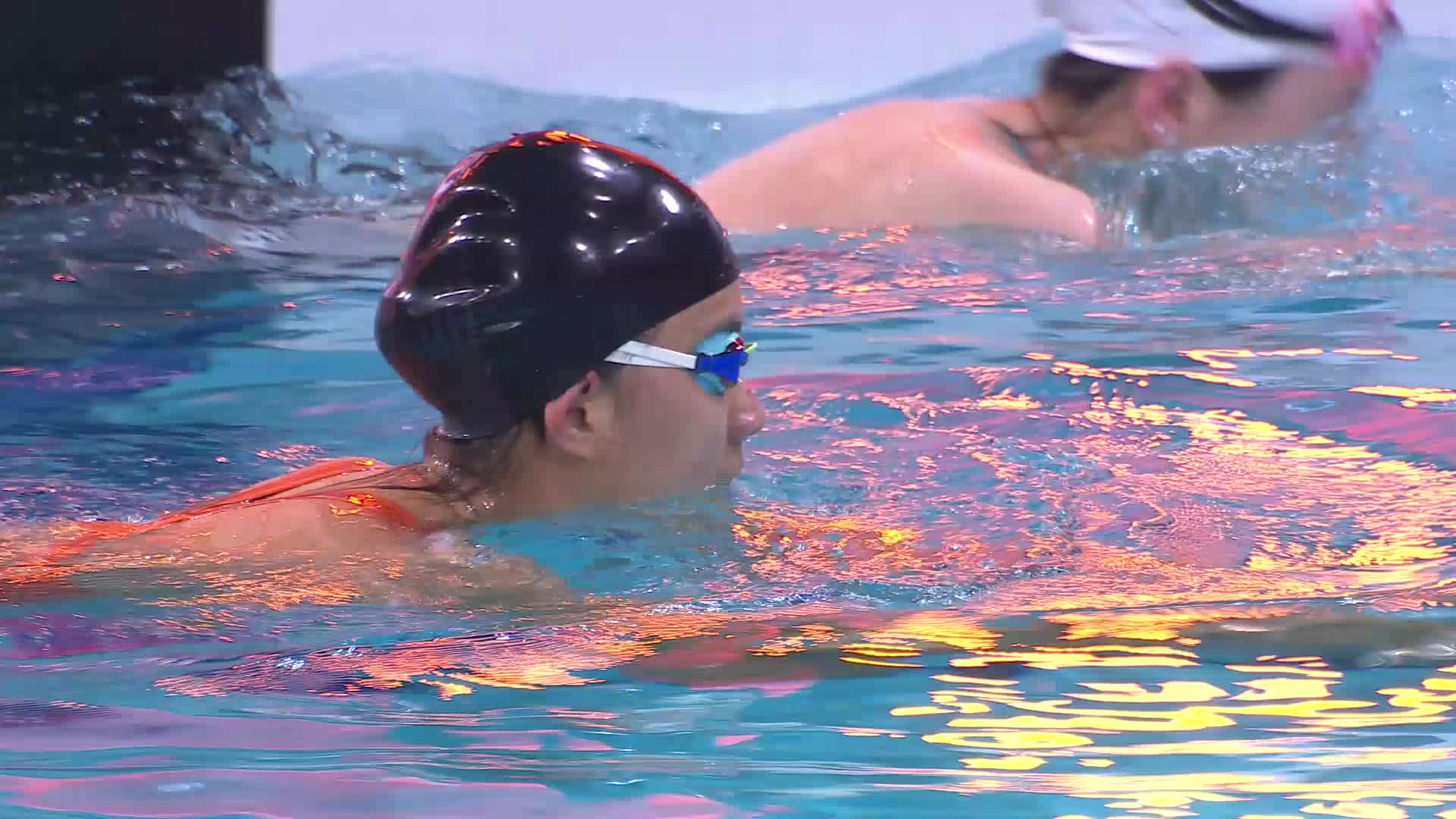 何诗蓓第一 女子50米自由泳 中国游泳公开赛