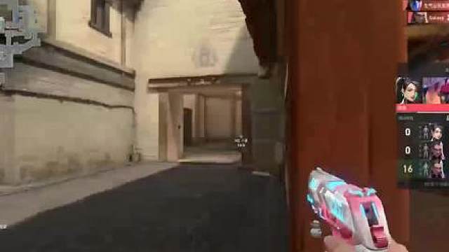 被霓虹打破防我就这样装傻