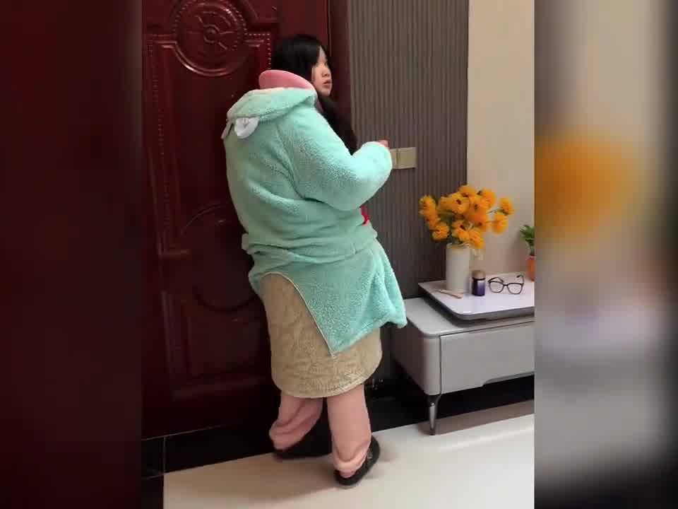 你…出门吧熊二