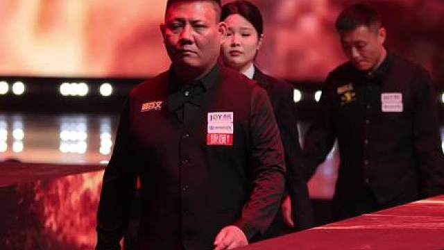 准神郑宇伯对战两广总督薛珍麒，巅峰对决一触即发