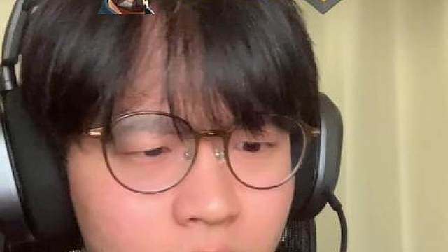 深夜，五排，三奶车。