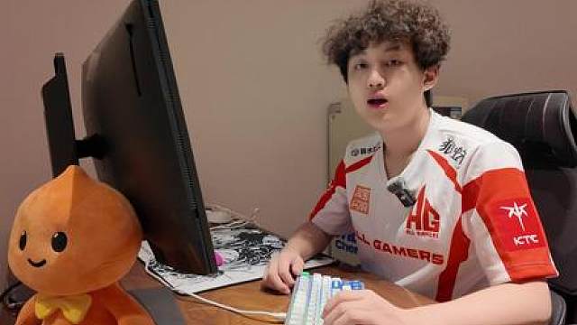 【无畏契约新英雄 迷核测评！】 作为玩法多样