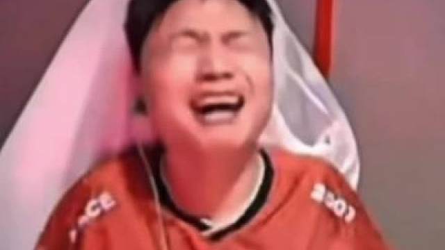 晚上锁定最中立的直播间