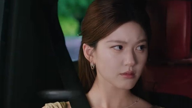 out.许妍跟沈皓明斗嘴火力全开，感觉沈皓明是真没招了