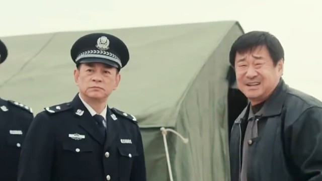 钓鱼佬除了钓鱼，什么都能钓上来！